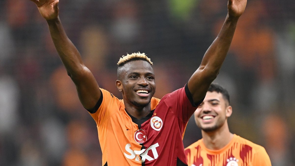 TRANSFER HABERİ:  Galatasaray'a Osimhen müjdesi! İşte transfer tarihi TRANSFER HABERİ:  Galatasaray'a Osimhen müjdesi! İşte transfer tarihi