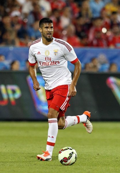 Fenerbahçe’de yeni hedef Lisandro Lopez