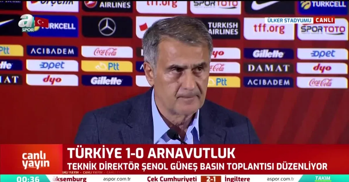 Şenol Güneş: Oyuncularımın alnından öpüyorum
