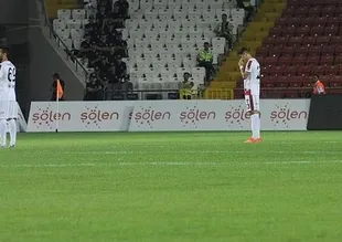 Gaziantepsporlu futbolculardan protesto