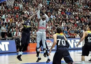 Fenerbahçe kötü başladı