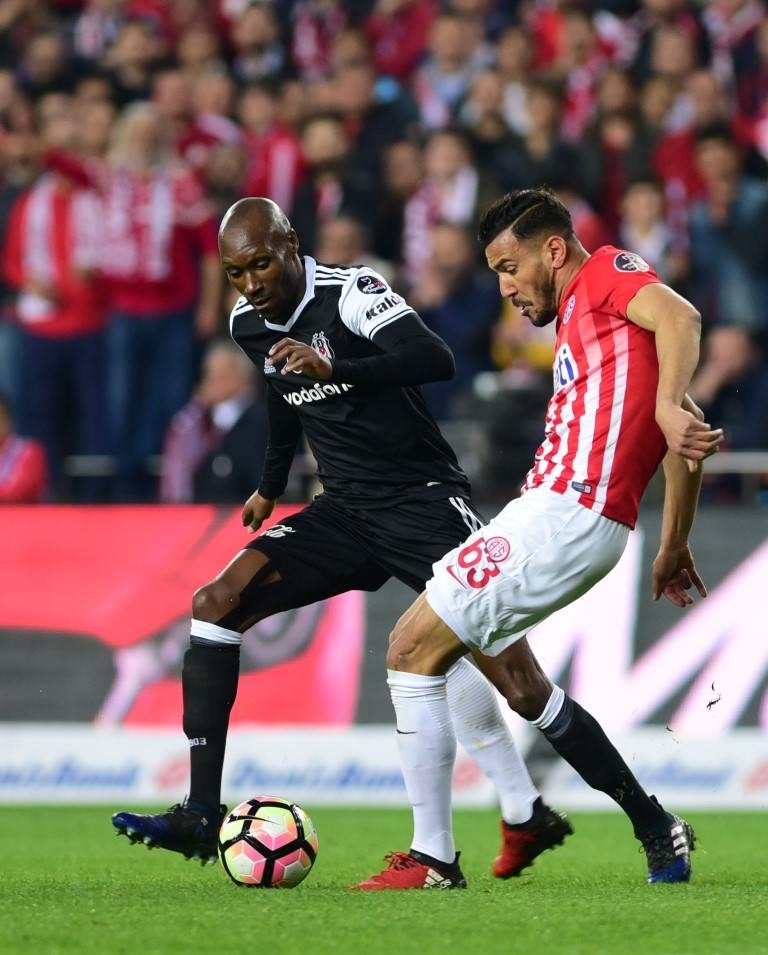 Antalyaspor-Beşiktaş karşılaşmasından kareler