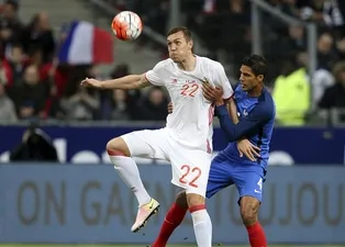 Artem Dzyuba, Fenerbahçe'ye önerildi