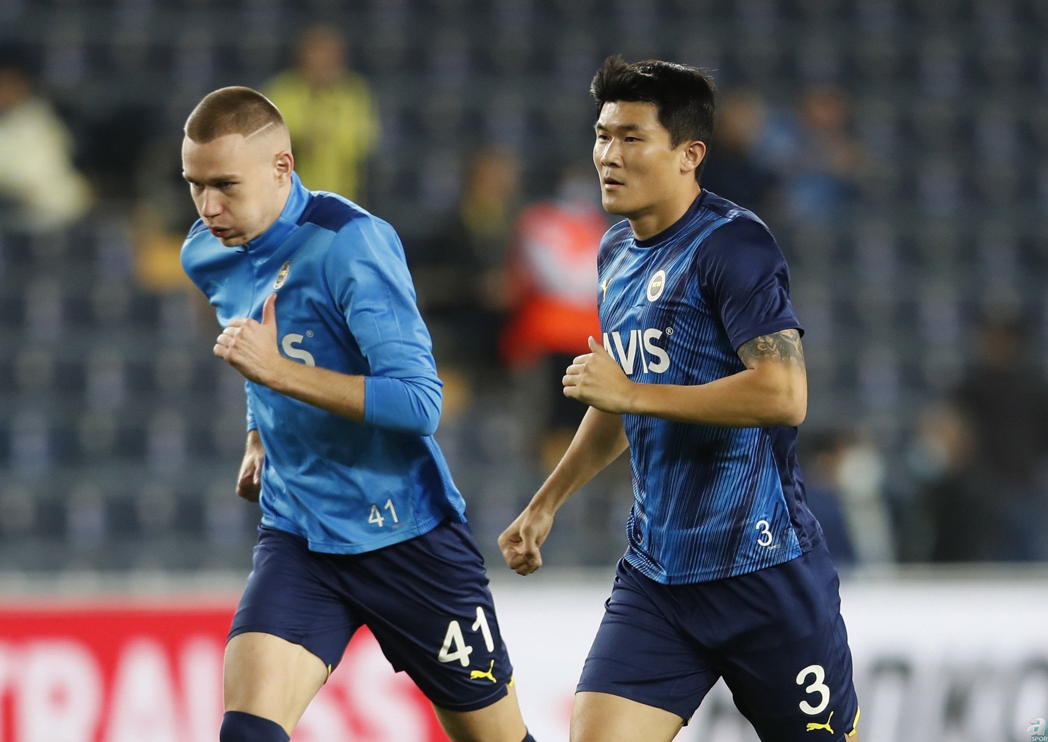 SON DAKİKA FENERBAHÇE TRANSFER HABERİ - Kanarya’nın yıldızına Premier Lig ekibinden çılgın teklif!