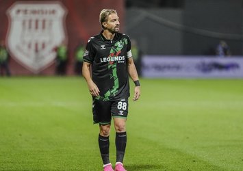 Caner Erkin kadro dışı mı bırakıldı? Caner Erkin neden kadro dışı bırakıldı?