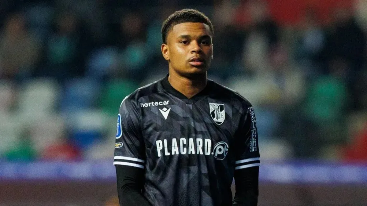 Trabzonspor, Noah Saviolo'yu Kadrosuna Kattı