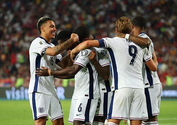 İngiltere Sırbistan'ı dağıttı