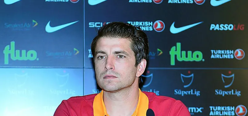 Galatasaray, Cedric Carrasso'yu borsaya bildirdi