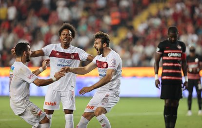 Gaziantep FK 1-3 Sivasspor MAÇ SONUCU-ÖZET | Sivasspor 3 puanı 3 golle aldı!