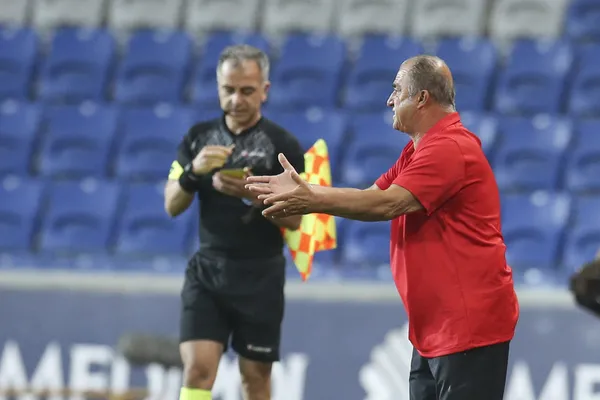 Fatih Terim'i kızdıran hareket! O pozisyon sonrası... - 1