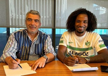 Iğdır FK'ya Portekiz 2. Ligi’nden transfer!