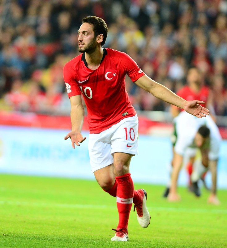 Depay Milan’a Hakan Çalhanoğlu Galatasaray’a