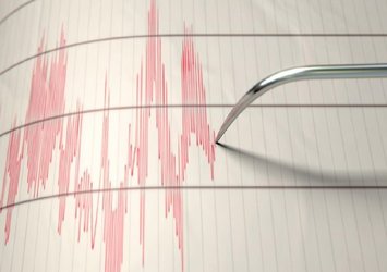 İzmir'de deprem mi oldu? AFAD  ve Kandilli Rasathanesi paylaştı