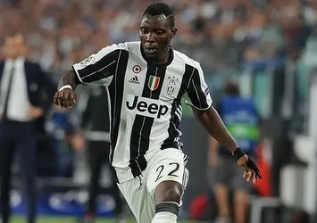 Juventus'tan Asamoah'a teklif