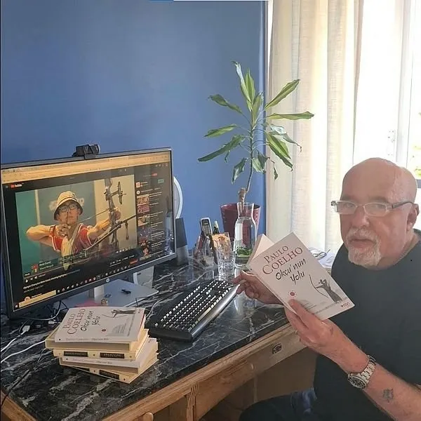 Son dakika spor haberi: Paulo Coelho yeni kitabını Mete Gazoz'a adadı - 1