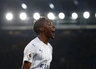 Galatasaray'da Ahmed Musa ile sıcak temas