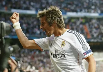Fenerbahçe'de sola Coentrao!