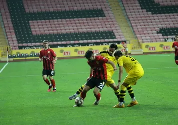 3 puan 3 golle geldi!