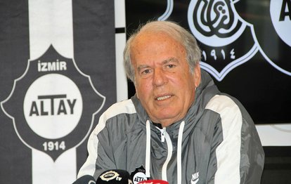 Altay’da Mustafa Denizli’den adaylık açıklaması!