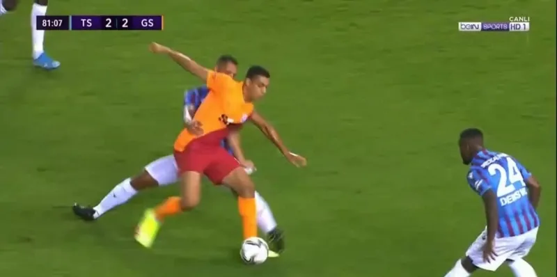 Trabzonspor Galatasaray maçında Mostafa Mohamed penaltı bekledi! - 1
