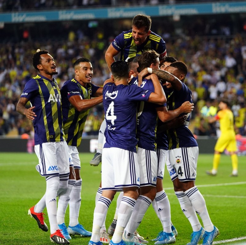 Hakem atamalarına Fenerbahçelilerden büyük tepki! Galatasaray...