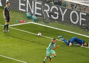 Portekiz finalde