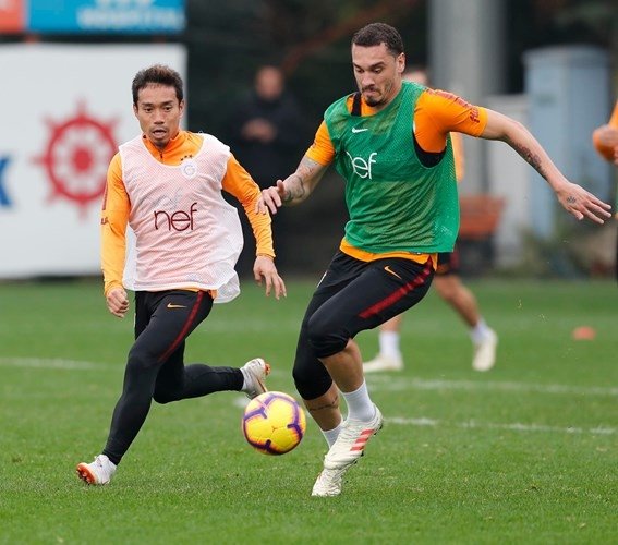 Galatasaray’da Nagatomo sürprizi