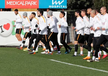 G.Saray'da Gomis idmana çıkmadı
