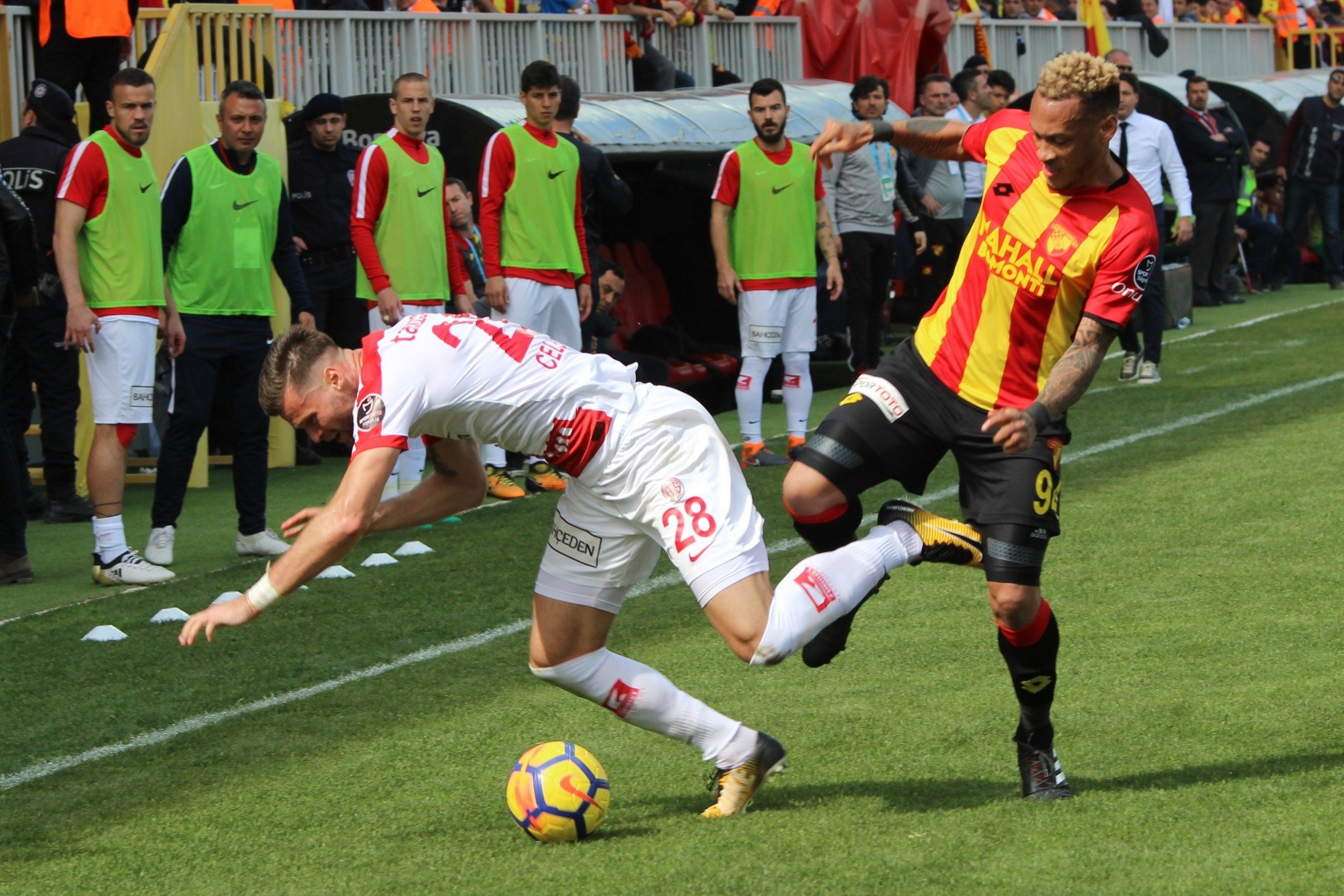 Göztepe - Antalyaspor maçından kareler!