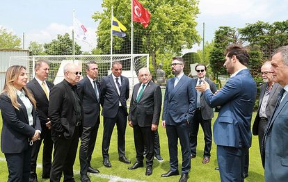 TFF Başkanı Mehmet Büyükekşi’den Fenerbahçe Futbol Akademisi’ne ziyaret!