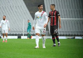 Bodrumspor, Burak Öksüz'le imzaladı