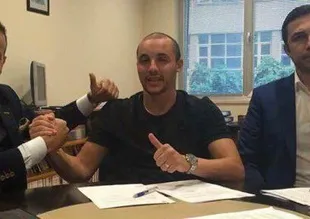 Aatif Chahechouhe resmen Fenerbahçe'de
