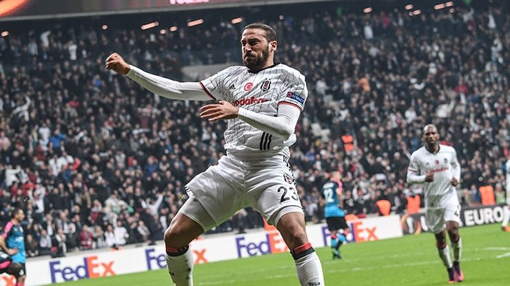 Beşiktaş’ın yıldızlarını izlemeye geliyorlar