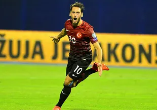 İngilizlerden Türk yıldıza 69 milyon TL