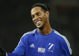 Ronaldinho 16 Temmuz'da sahada!