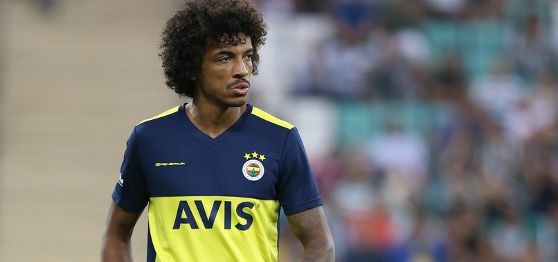 Taraftara müjde! Yıldız futbolcu Gustavo'ya Fenerbahçe'yi sordu