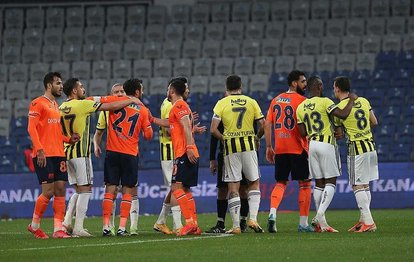 Son dakika spor haberleri: Mahmut Tekdemir Başakşehir-Fenerbahçe maçında kırmızı kart gördü