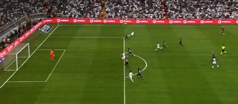 Beşiktaş Fatih Karagümrük maçında yine ofsayta takıldı! Wout Weghorst... - 1