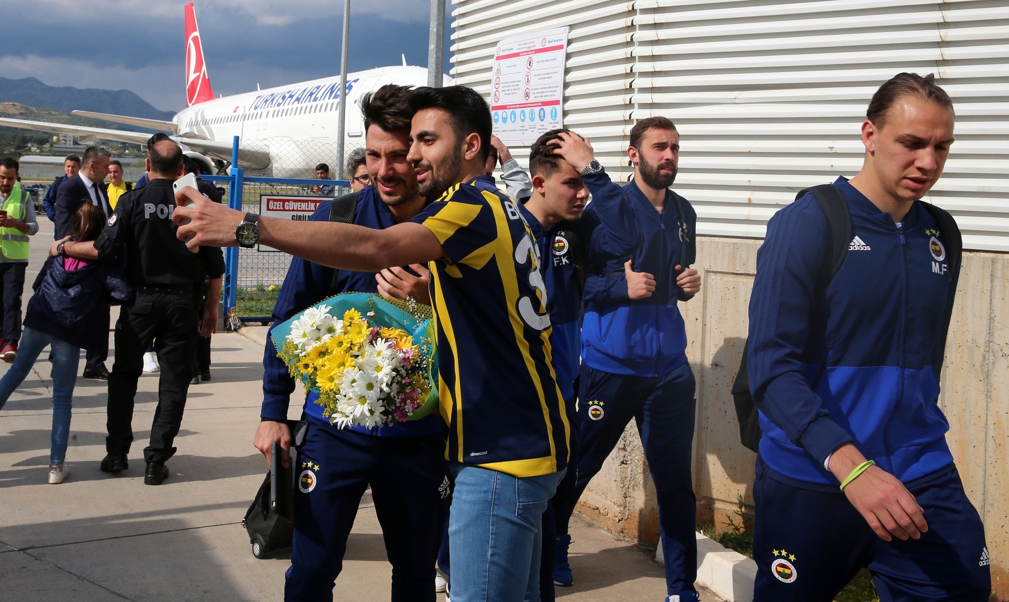Fenerbahçe kafilesi, Gazipaşa’ya geldi