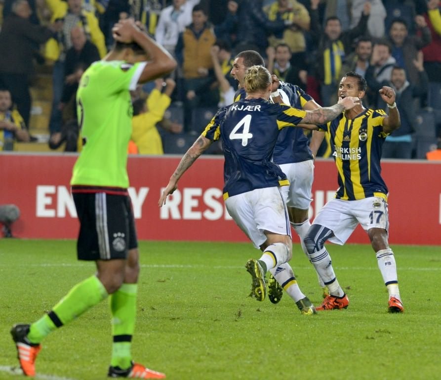 Fenerbahçe’den Kadıköy’de tarihi zafer