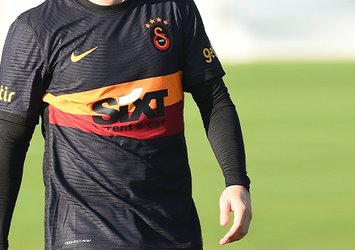 G.Saraylı isim için flaş sözler! "İdeal 11'i zorluyor"