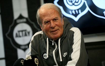 Altay Teknik Direktörü Mustafa Denizli: Korkaklar ve fareler sınıfında olmadım!