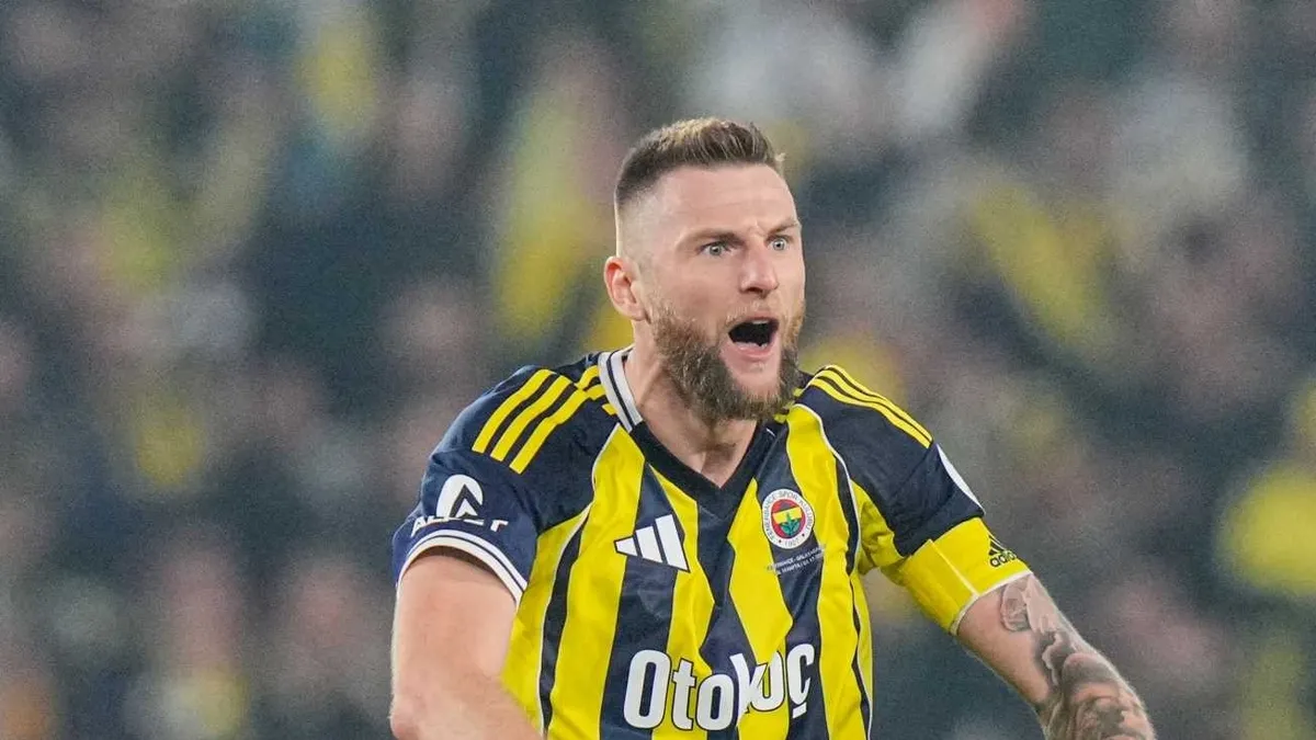 Fenerbahçe'de Milan Skriniar krizi! Antrenman fotoğraflarında...