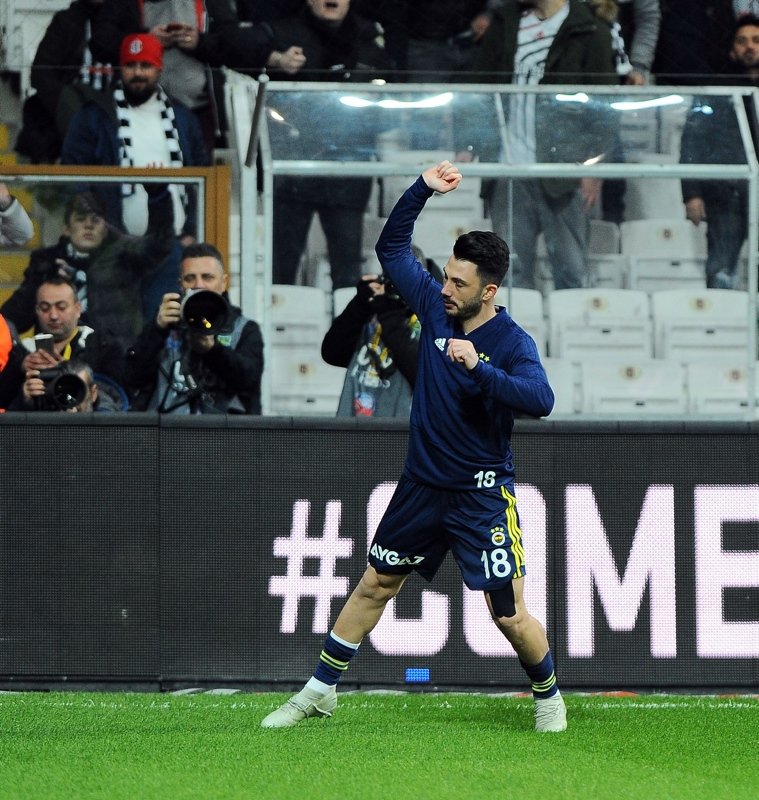 Tolgay Arslan’dan dürüm açıklaması!