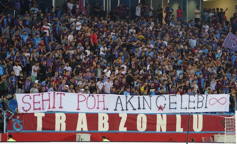 Trabzonspor-AEK maçından kareler