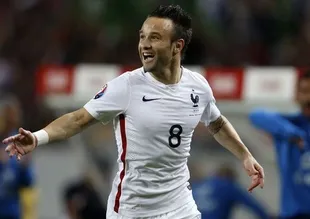 Valbuena imzaya geliyor