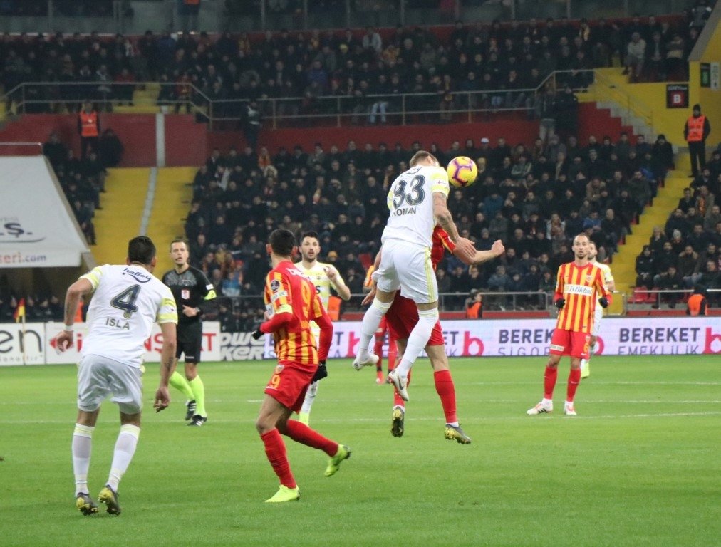 Kayserispor - Fenerbahçe maçından kareler!