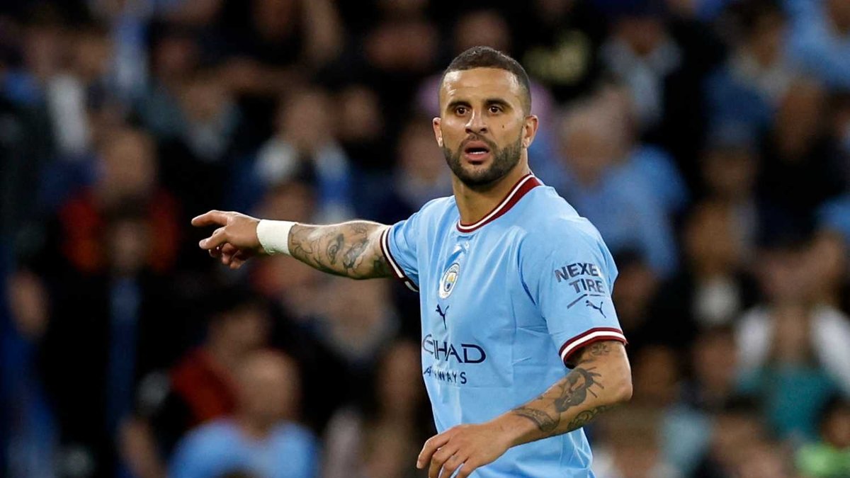 Kyle Walker Burnley ile 2 yıllık sözleşme imzaladı Kyle Walker Burnley ile 2 yıllık sözleşme imzaladı