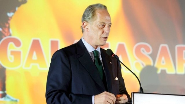 Galatasaray’da efsaneler geri dönüyor!