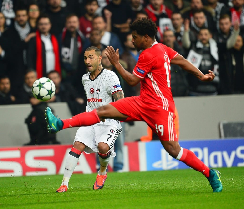 Beşiktaş - Benfica maçı sosyal medyayı salladı!